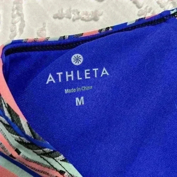 Athleta striped, adjustable bathing suit bikini top. Women’s size medium - Picture 5 of 12